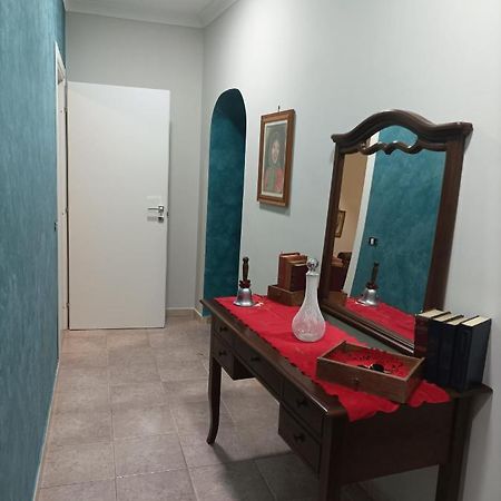Hotel Casa Di Raffaella à Torre Annunziata Extérieur photo